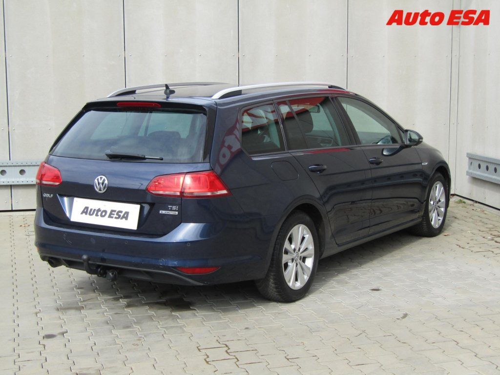 Volkswagen Golf, 1.0 TSi,Navi - fotka 4