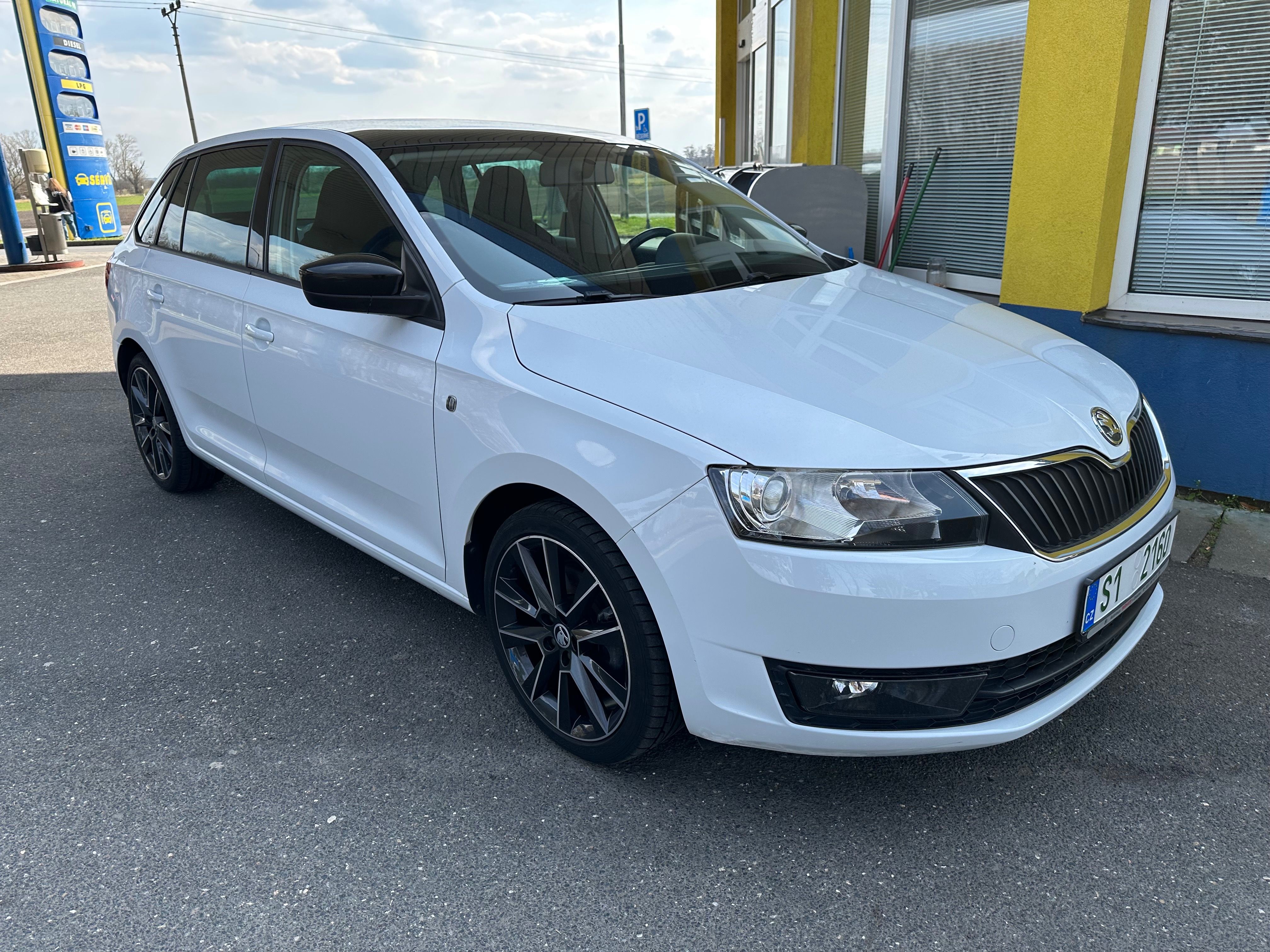 Škoda Rapid, 1,4 TSI DSG Style Plus - fotka 3