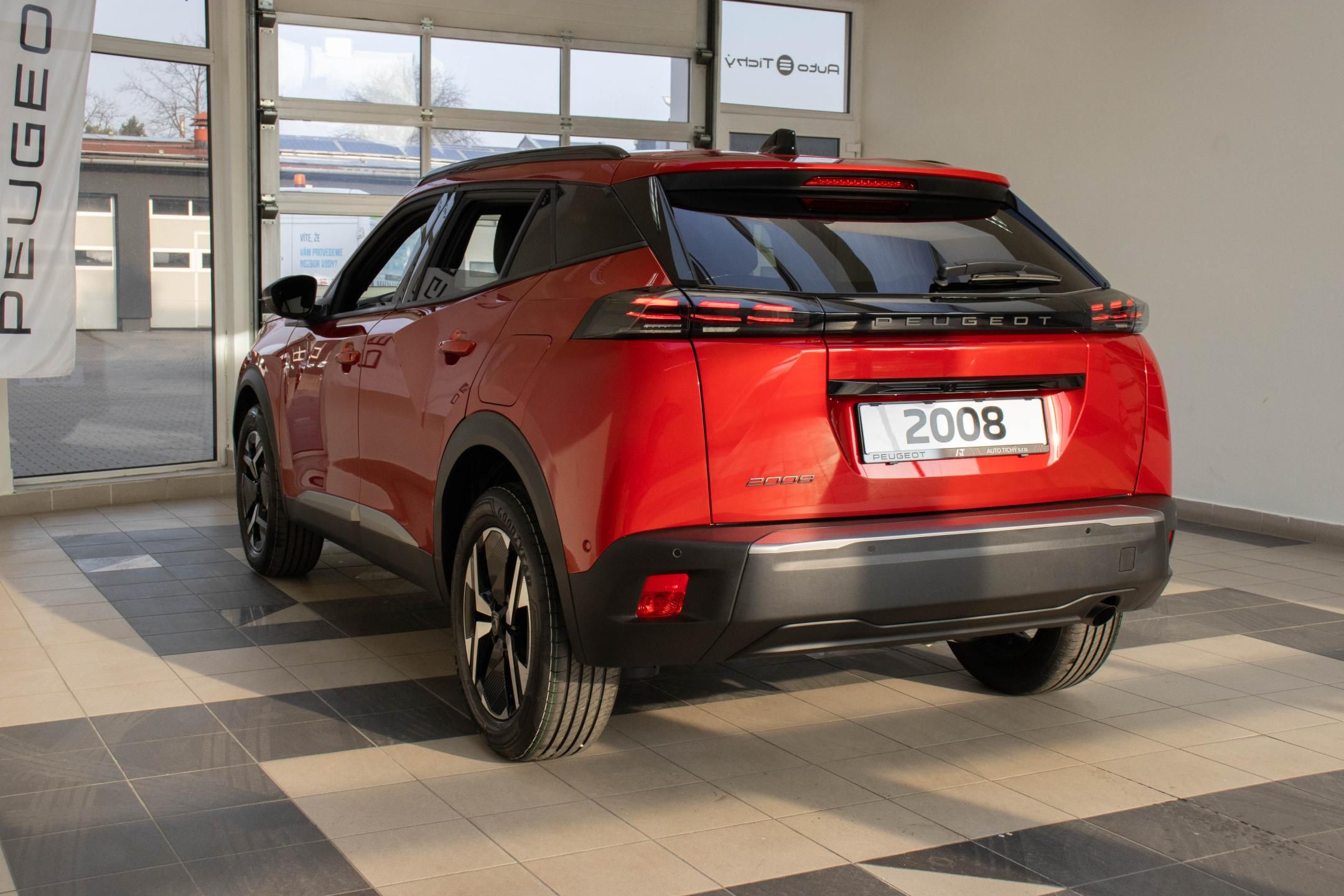 Peugeot 2008, ALLURE Turbo 100 MAN6 - fotka 6
