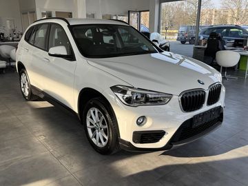 xDrive 18d AUT. LED NAVI TAŽNÉ
