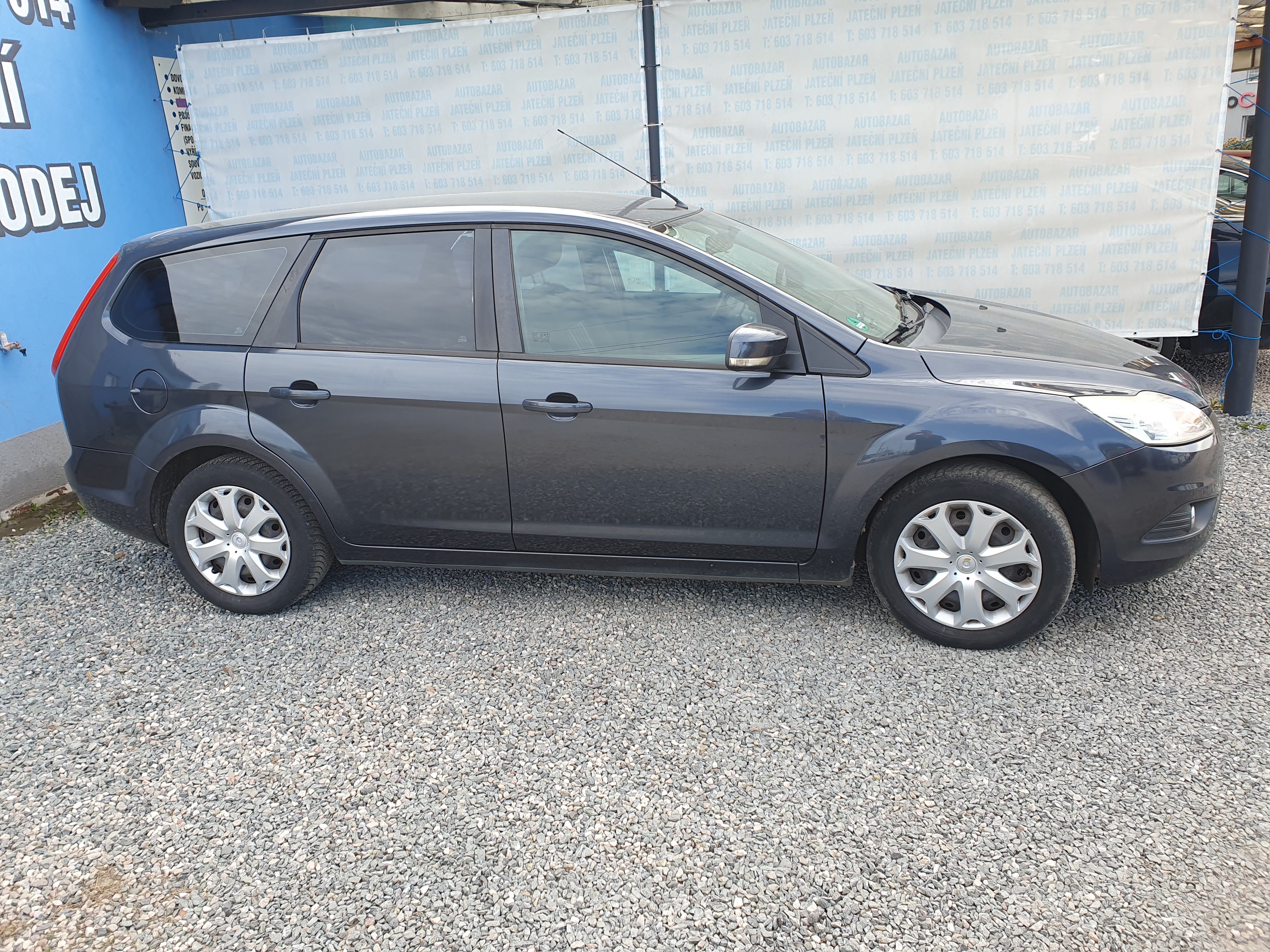 Ford Focus, 1.6 Í 74 KW - fotka 2