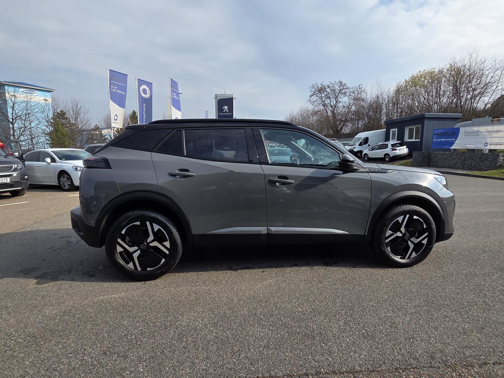 Peugeot 2008, 1.2 PT 130 GT EAT8 - fotka 6
