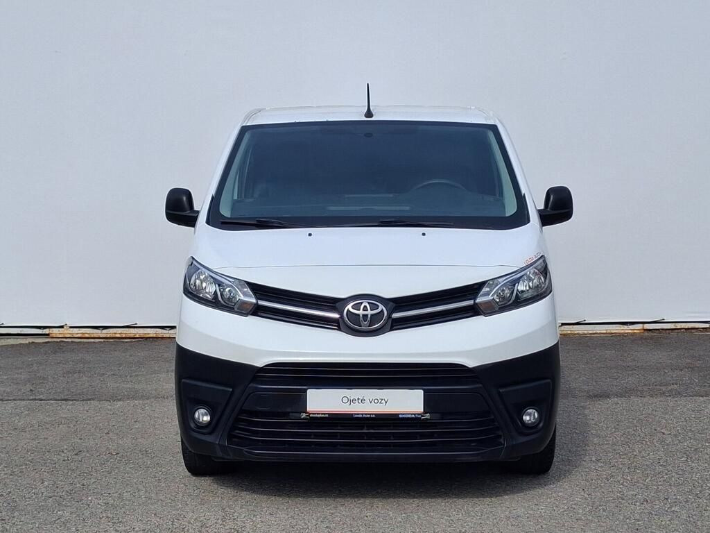 Toyota Proace, 2.0 D-4D 90 kW - fotka 4