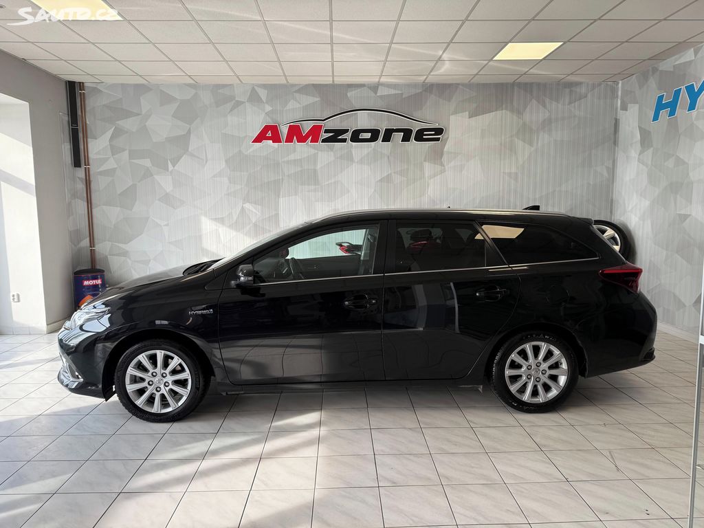Toyota Auris, fotka 3