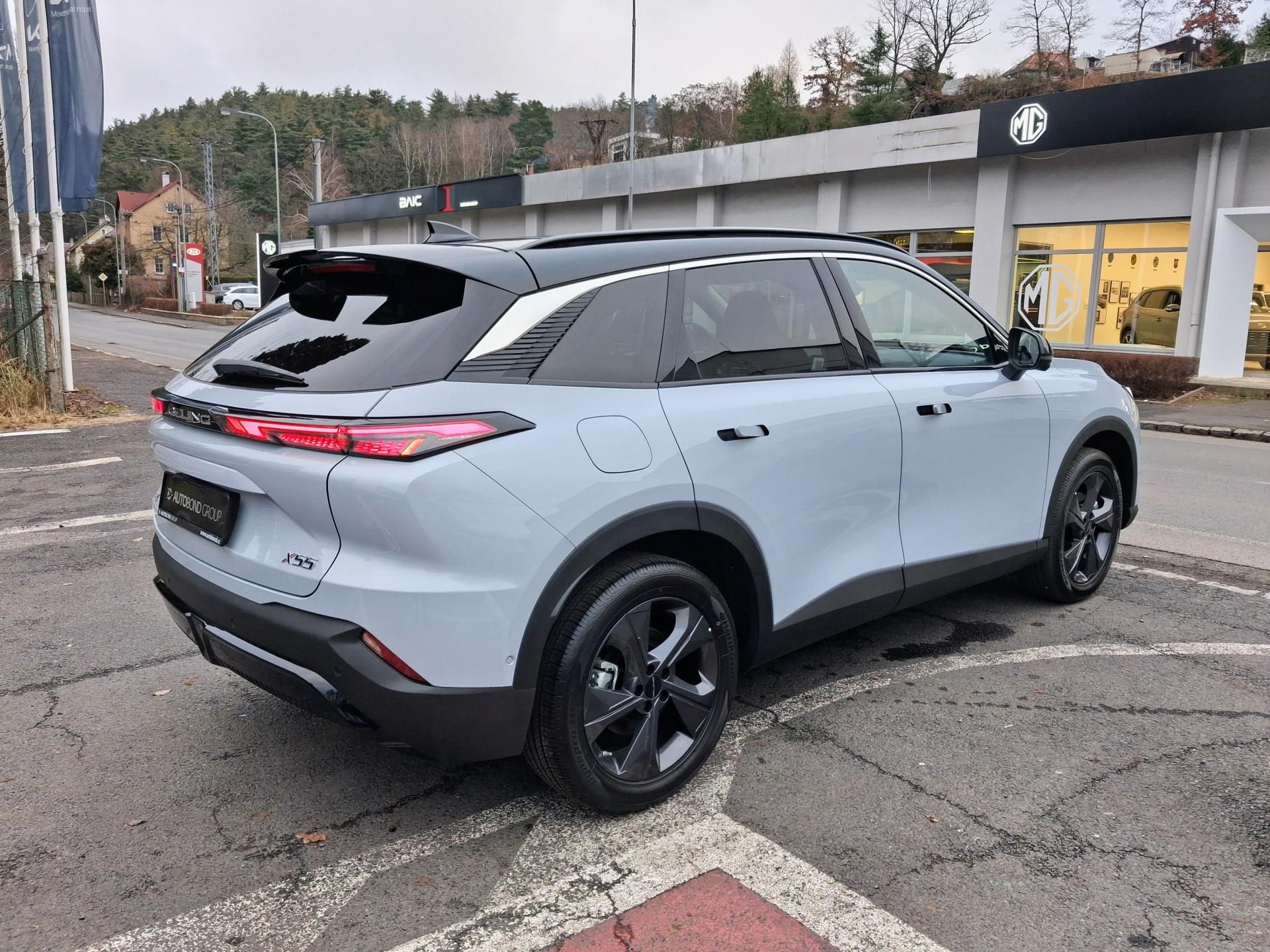 BAIC X55, ALL IN 1.5T 130kW 4×2 7DCT - fotka 6