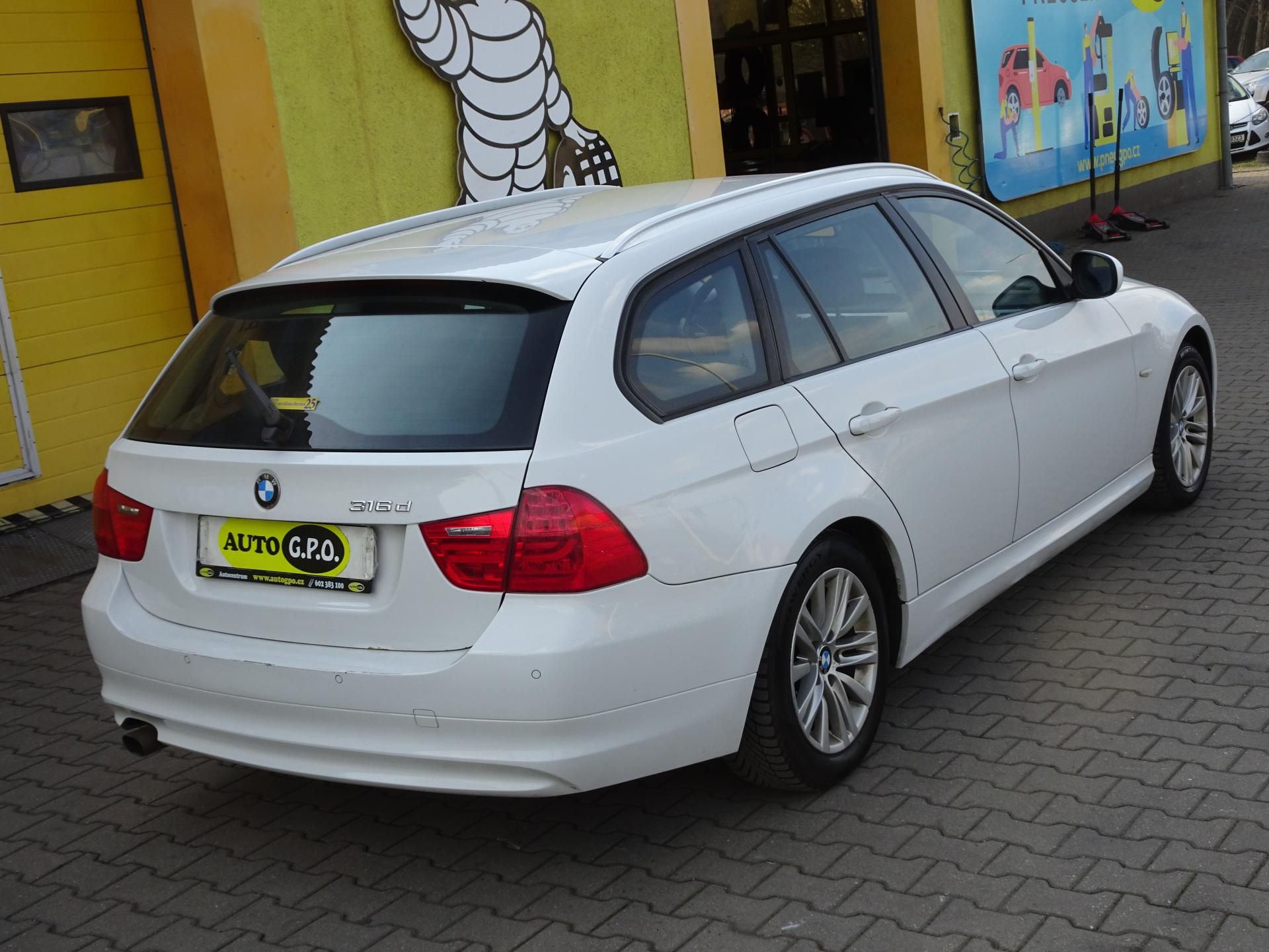 BMW Řada 3, 316 D 2.0 diesel - fotka 6