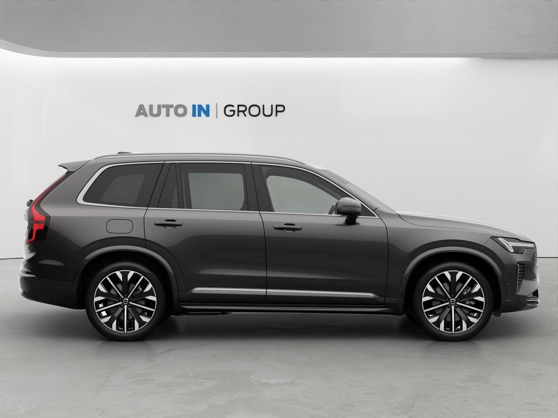 Volvo XC90, PLUS B5, 360,vzduch. odpr. - fotka 6