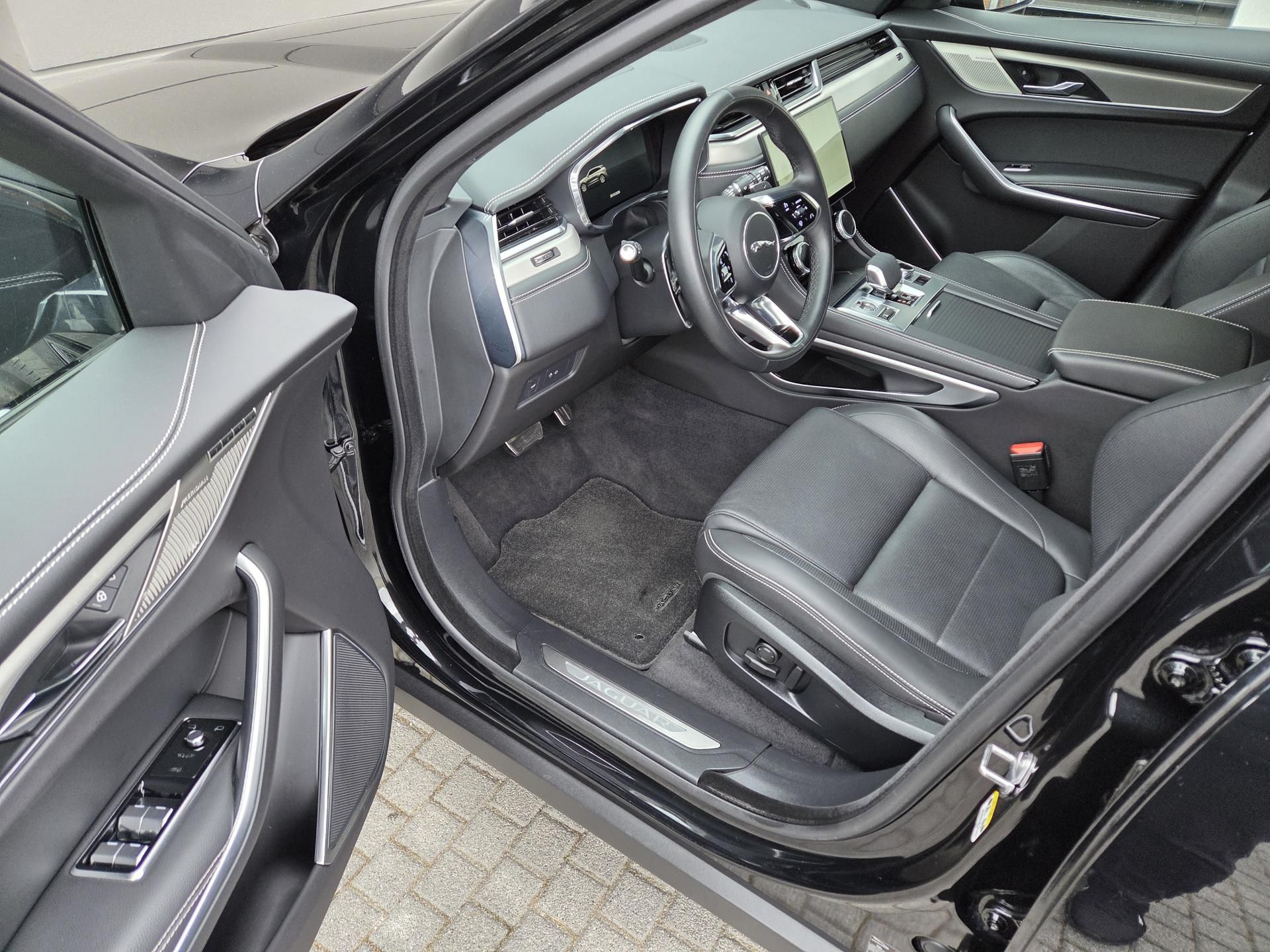 Jaguar F-Pace, D300 ED90th HUD PANO ZÁR-2030 - fotka 5