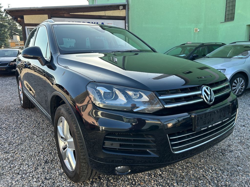 Volkswagen Touareg, 3.0 TDi 150 KW SERVISNÍ KNIHA - fotka 3