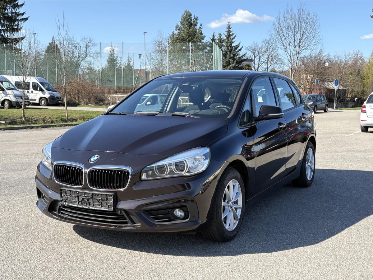 BMW Řada 2, 1,5 218i 100kW AT,Led,Navi,PDC