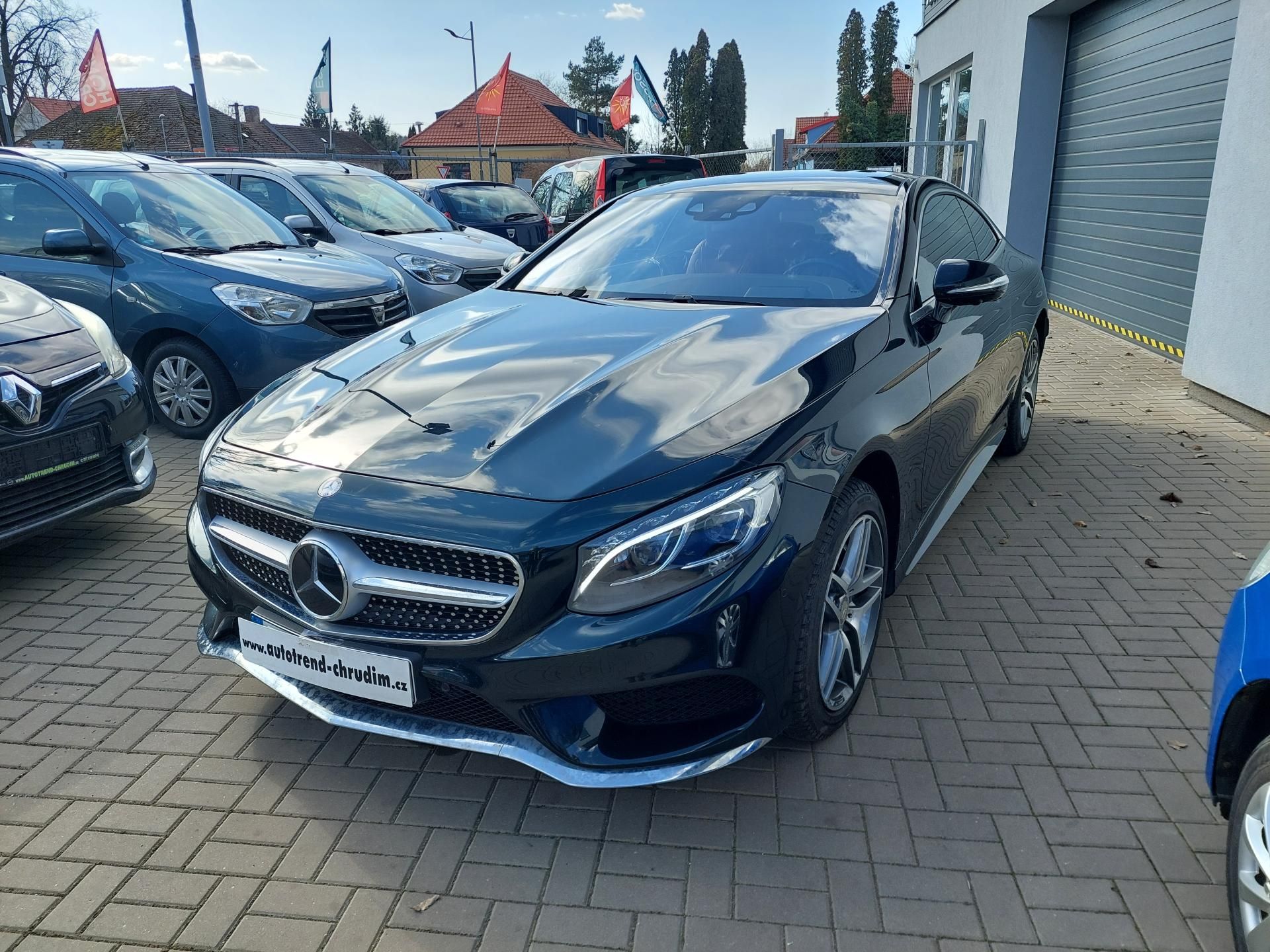Mercedes-Benz Třídy S, 500 4 MATIC AMG  8 válců - fotka 2