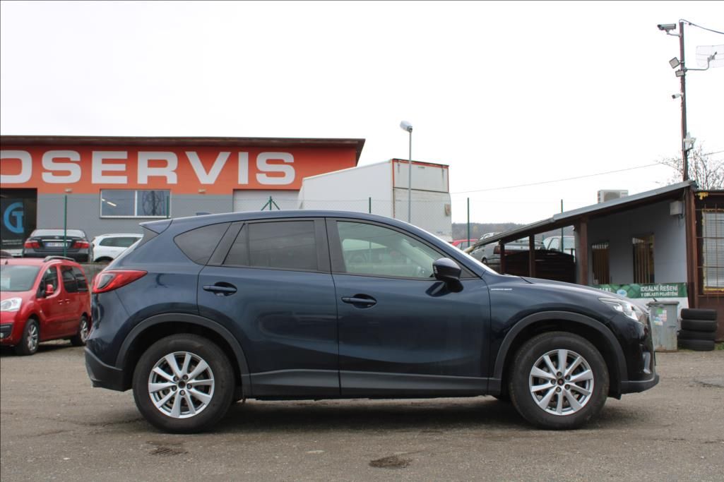 Mazda CX-5, 2,2 D Skyactiv  NAVI,XENONY,ČR - fotka 4