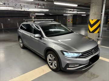 Alltrack, do 05/26 v záruce VW