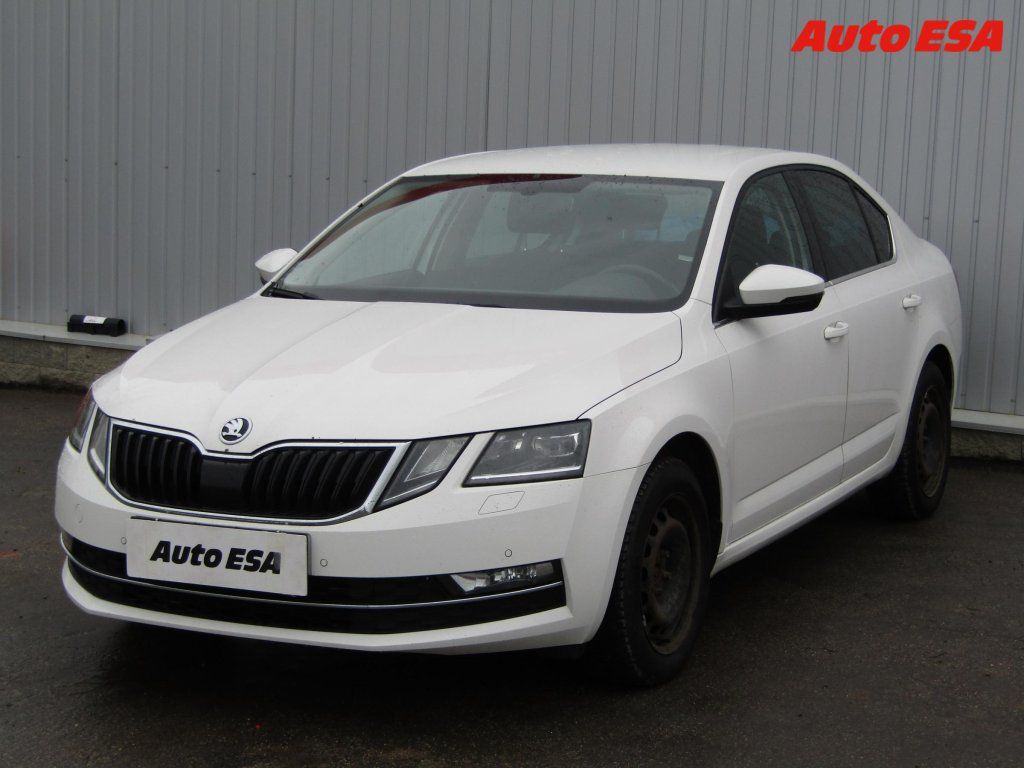 Škoda Octavia, 2.0TDI,ČR,Style - fotka 3
