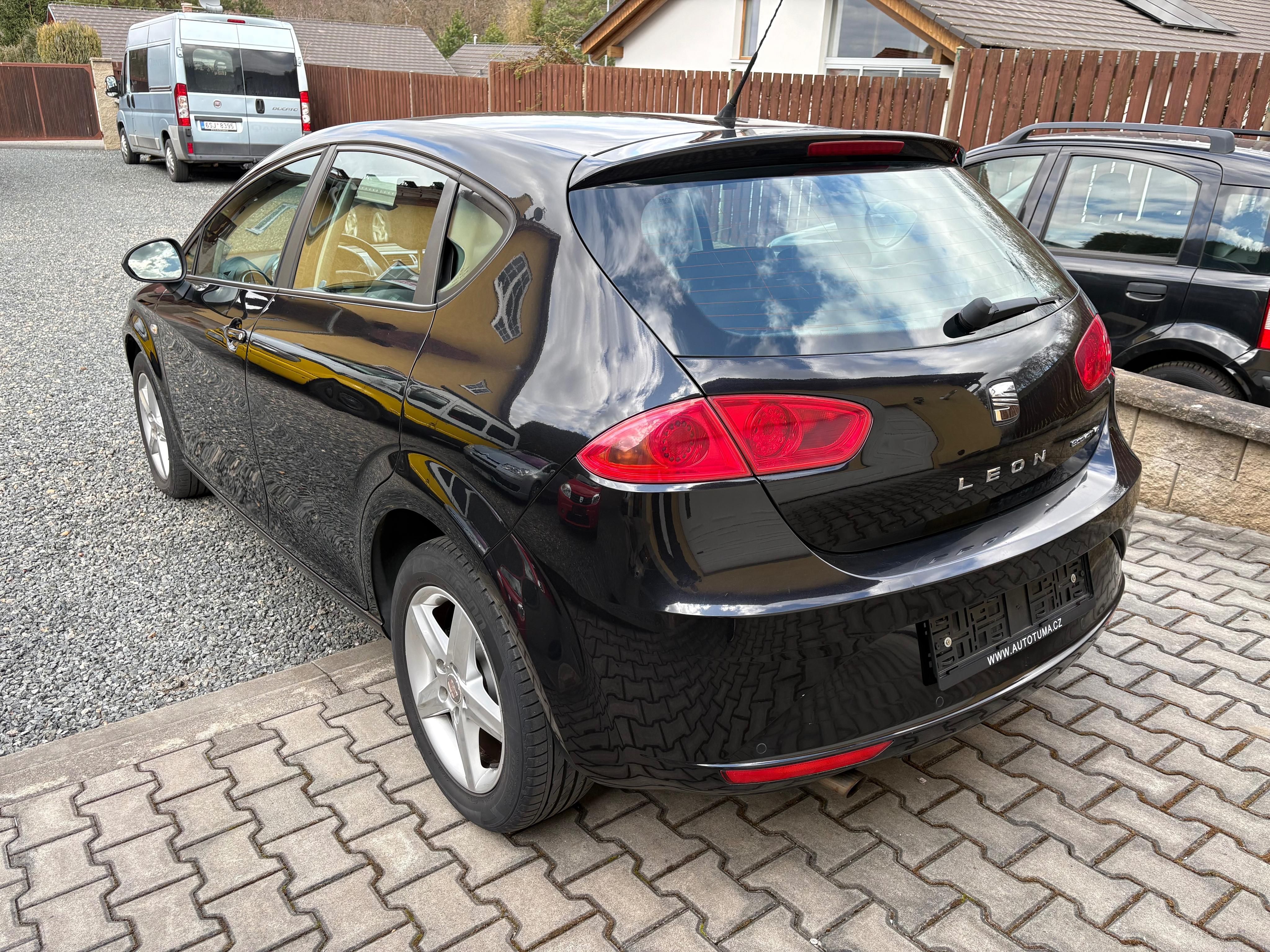 Seat Leon, 1.6 TDI Style - fotka 6