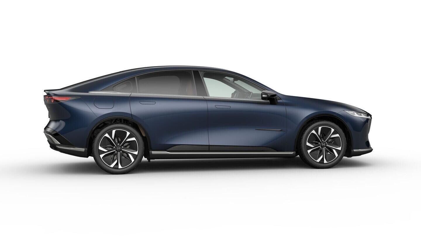 Mazda 6e, Takumi Plus 5 HB  EV 245ps LR - fotka 4
