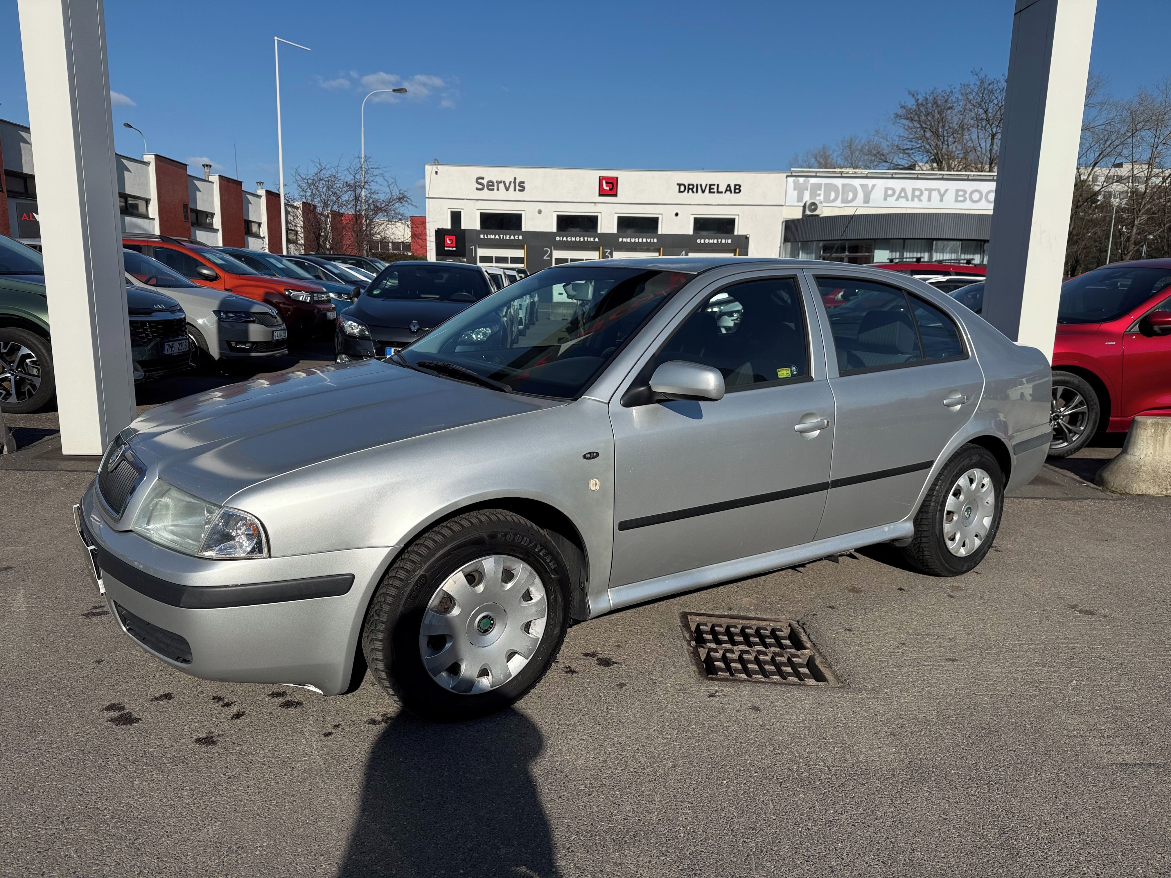 Škoda Octavia, 1.8 T 110kW - fotka 2