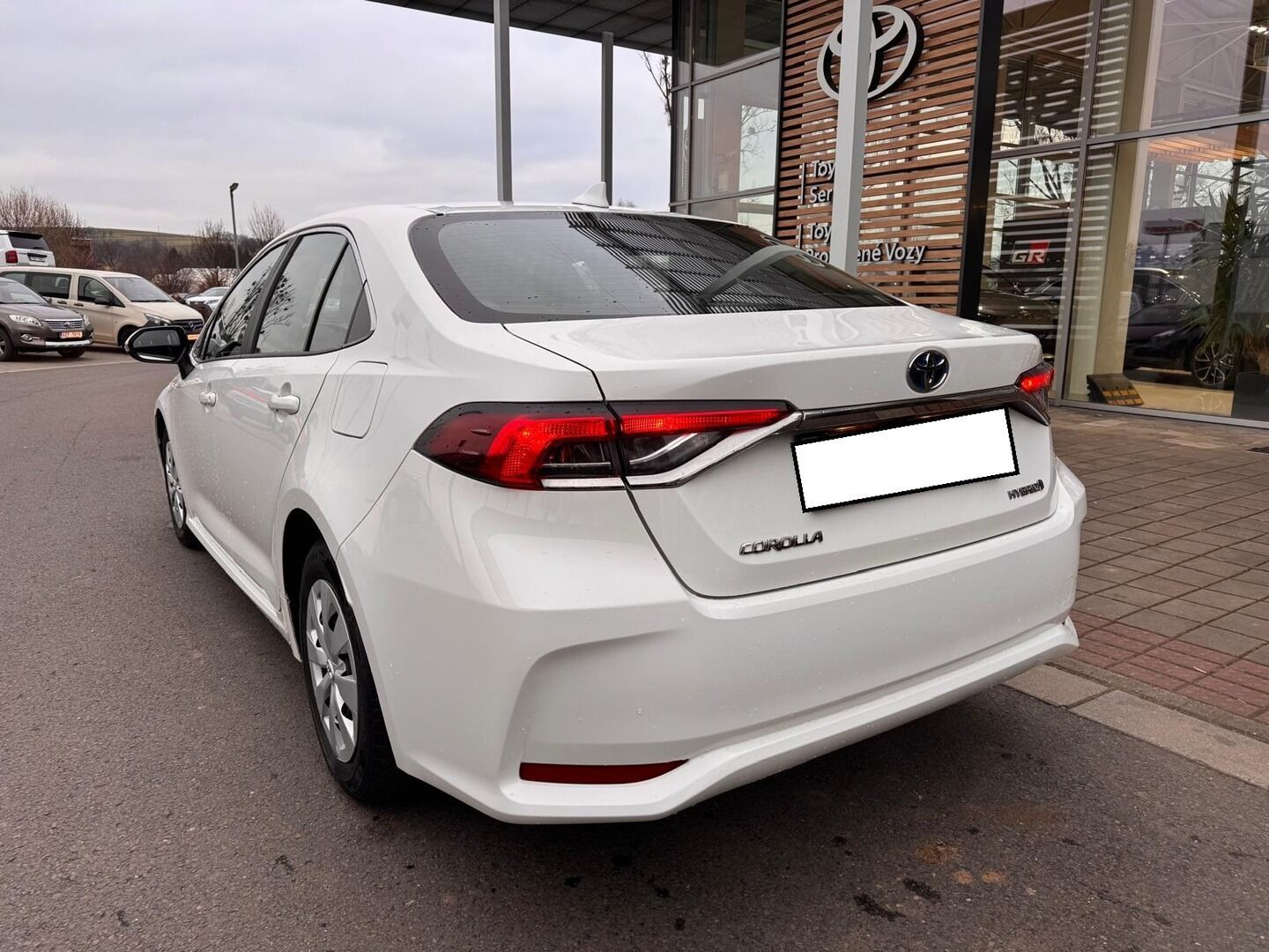 Toyota Corolla, 1.8 Active - fotka 6
