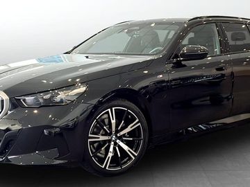 530e xDrive Touring M Sport