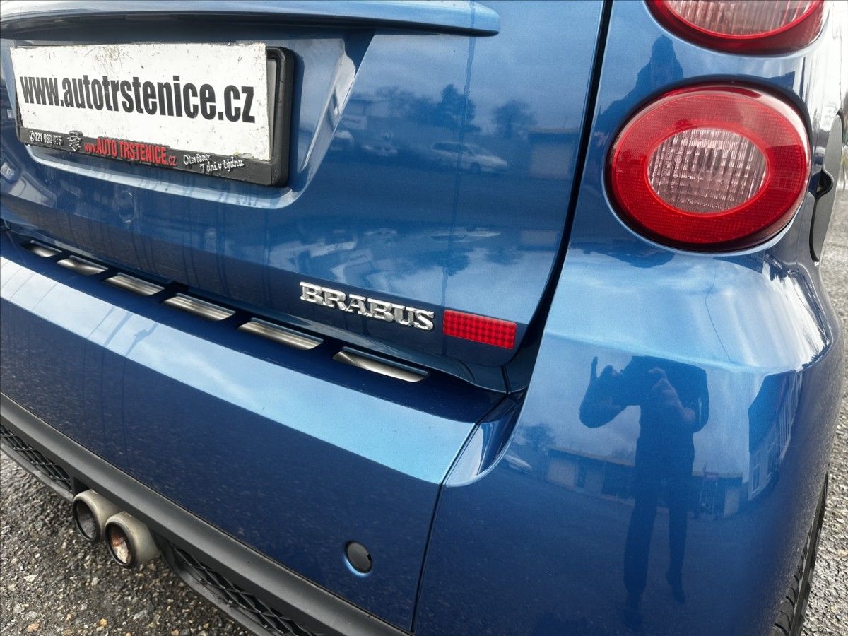 Smart Fortwo, 1,0 i-BRABUS-PRO TĚL.POSTIŽENÉ - fotka 6