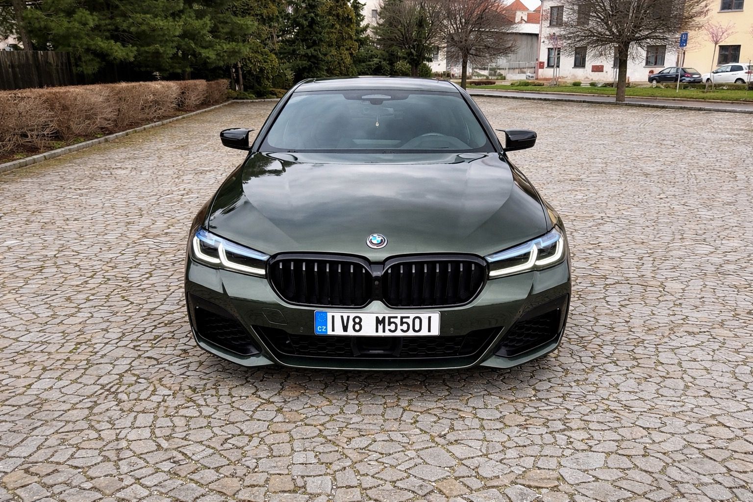 BMW Řada 5, M550i Záruka 2027 - fotka 2