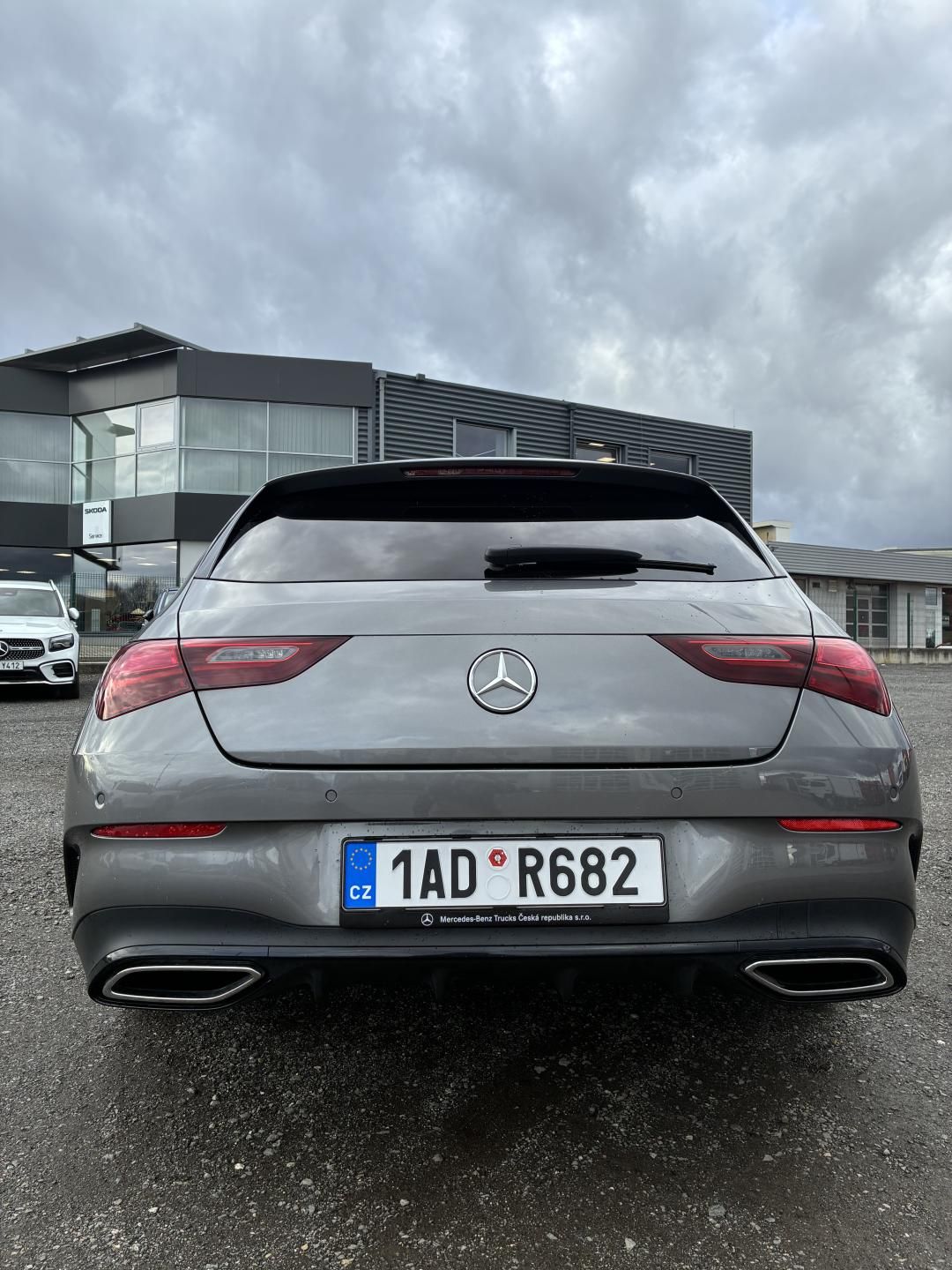 Mercedes-Benz CLA, 200d shooting brake - fotka 4