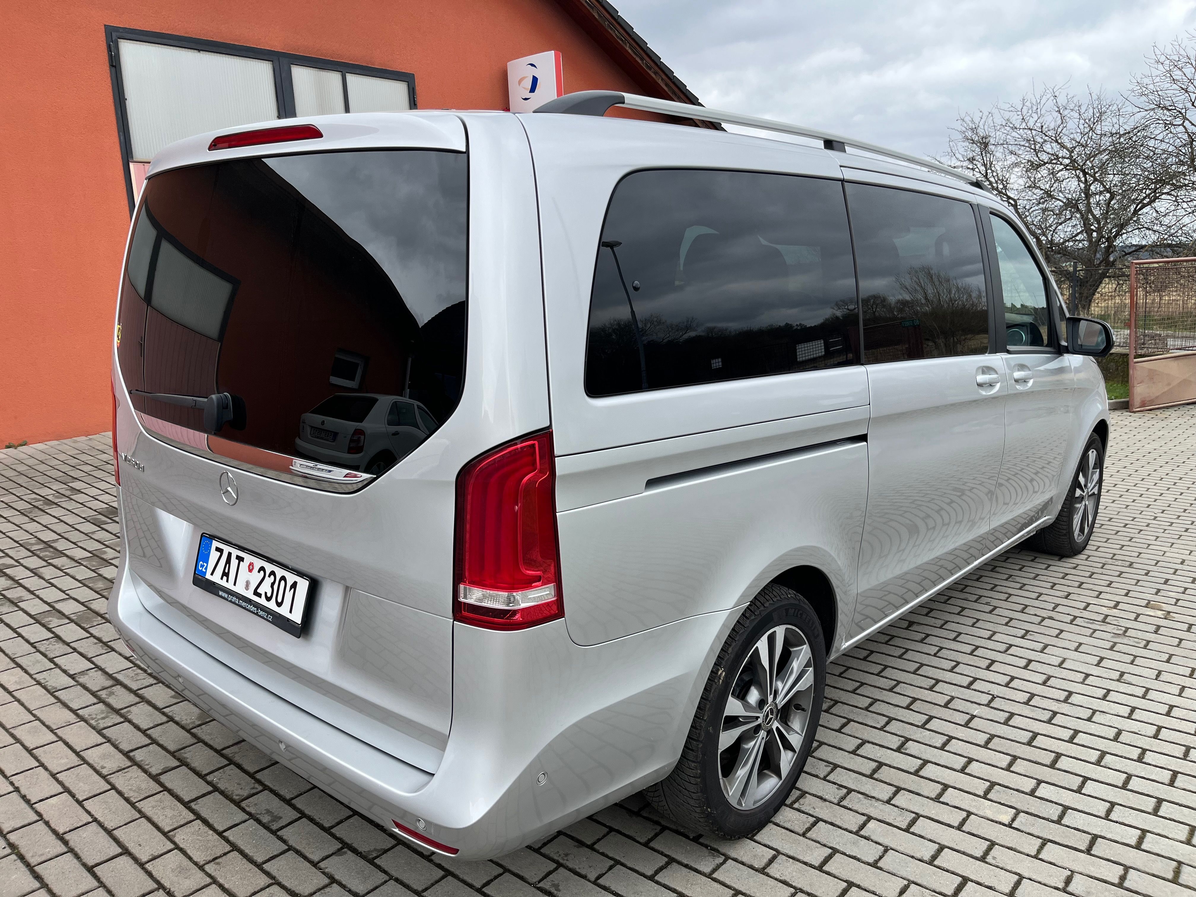 Mercedes-Benz Třídy V, Mercedes Benz V - fotka 3
