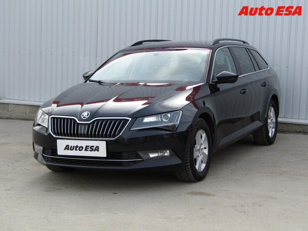 Škoda Superb, 2.0TDi,Ambition,xenon - fotka 3