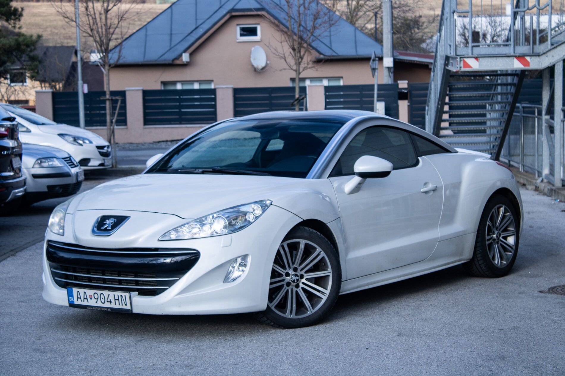 Peugeot RCZ