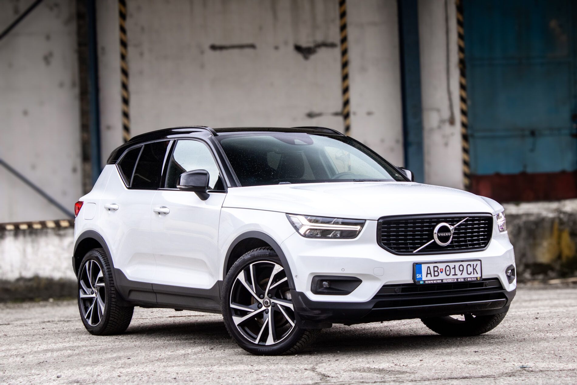 Volvo XC40 - fotka 5