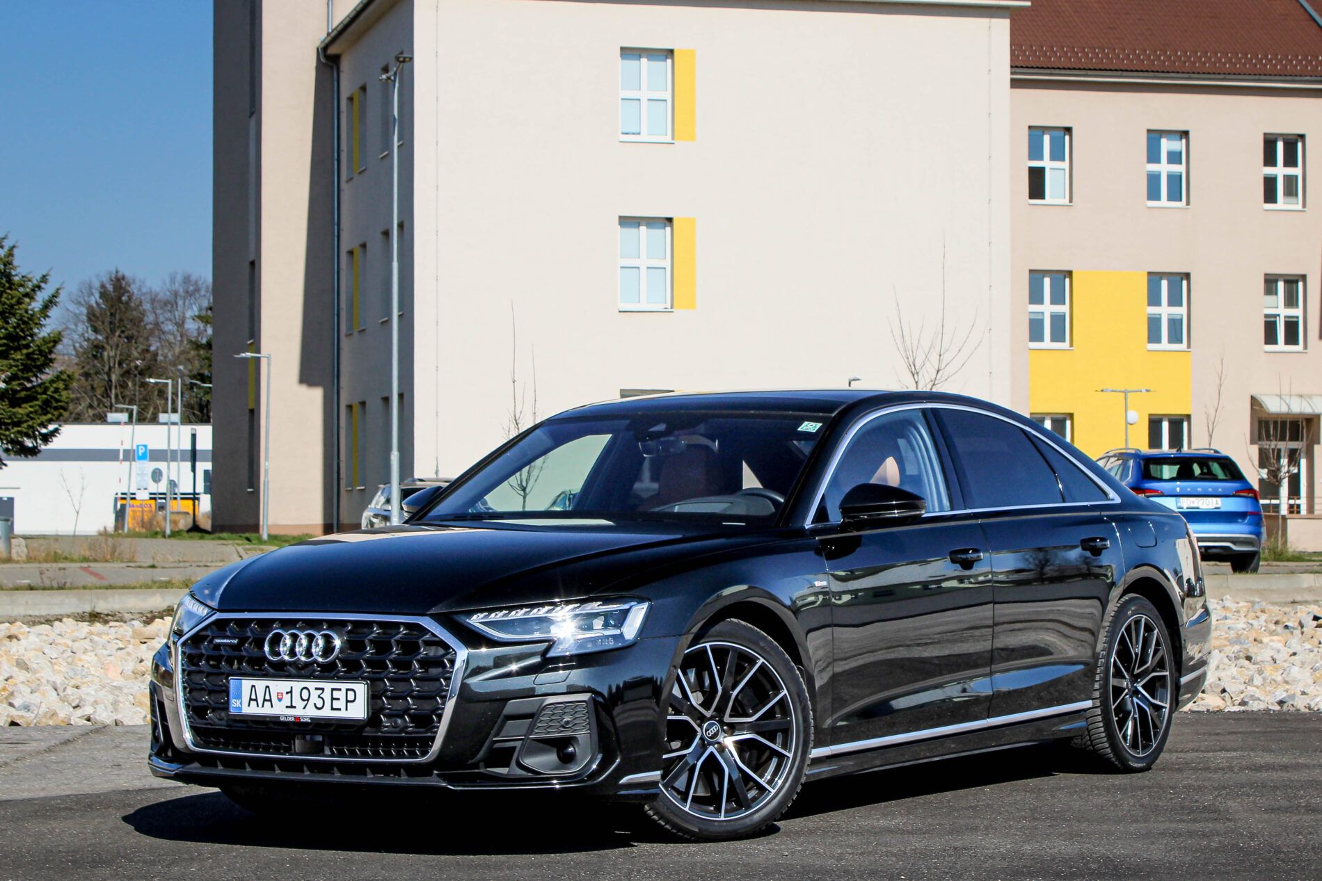 Audi A8 - fotka 2