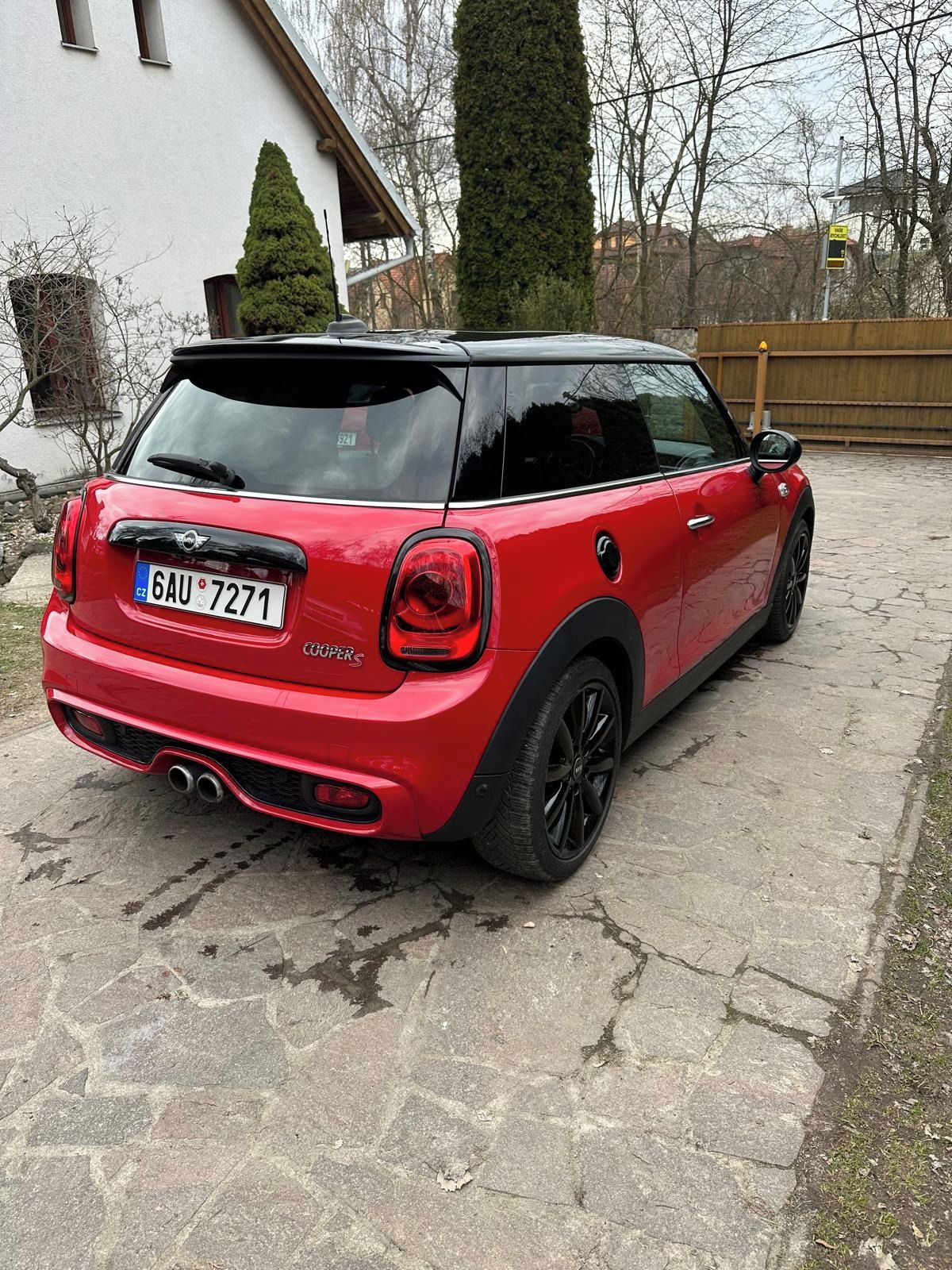 Mini Cooper S, 2.0i 141kw automat - fotka 2