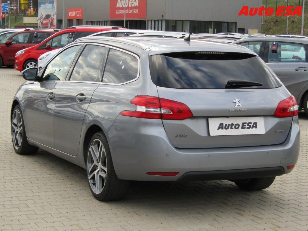 Peugeot 308, 2.0HDi,Xenon - fotka 4