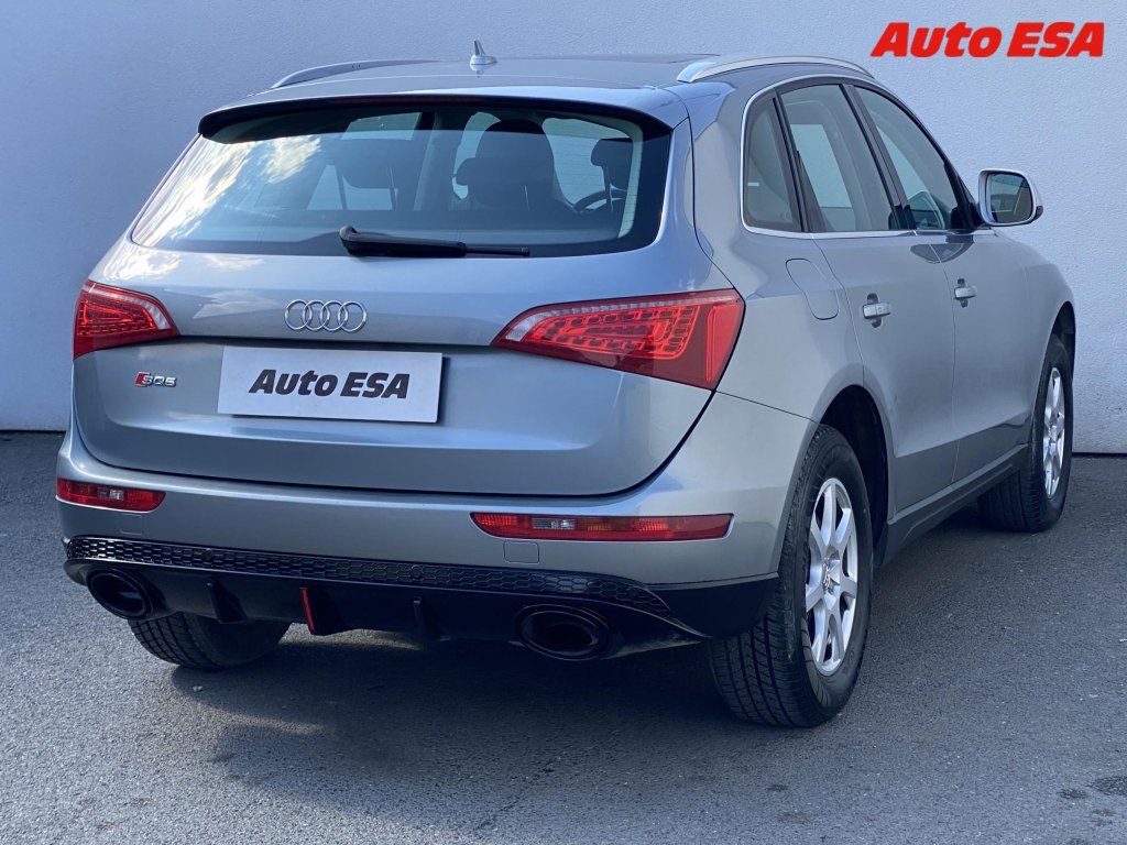 Audi Q5, 2.0 TFSi quattro,AT,bixen - fotka 4