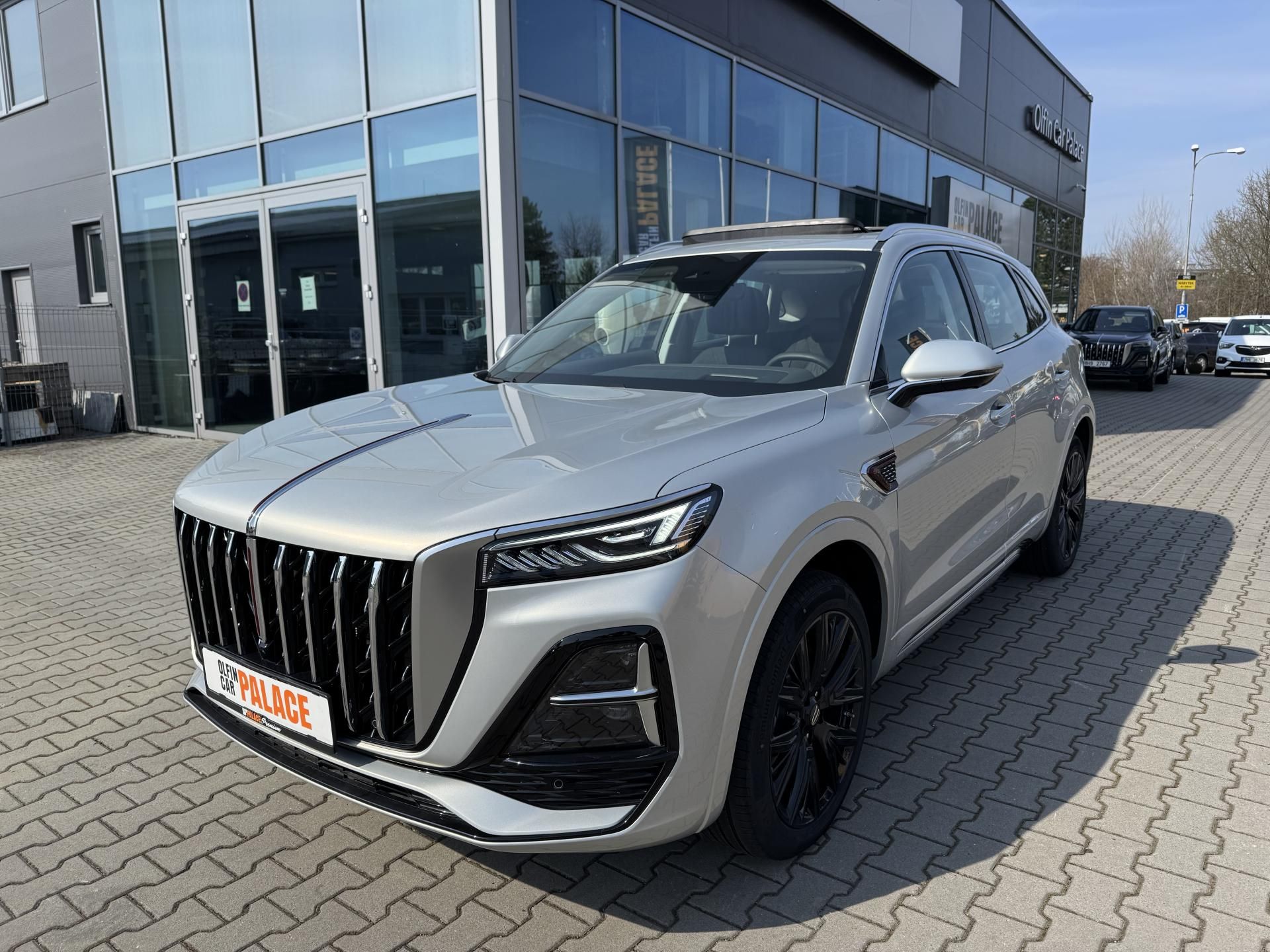 Hongqi HS5, 2.0T Executive 4WD - fotka 2