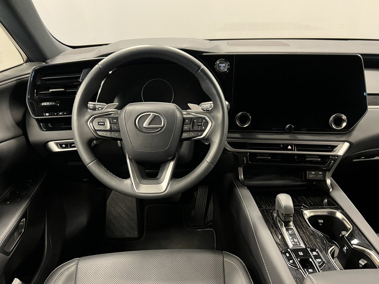 Lexus RX 450h+, 450H+ 2,5 PHEV COMFORT PLUS - fotka 5