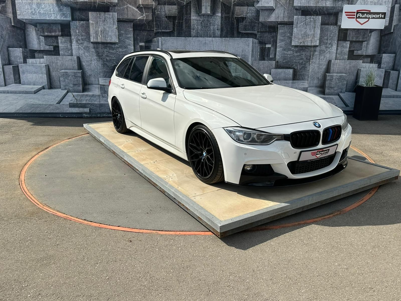 BMW Řada 3, 318D, 2.0D, 105KW, 4x4