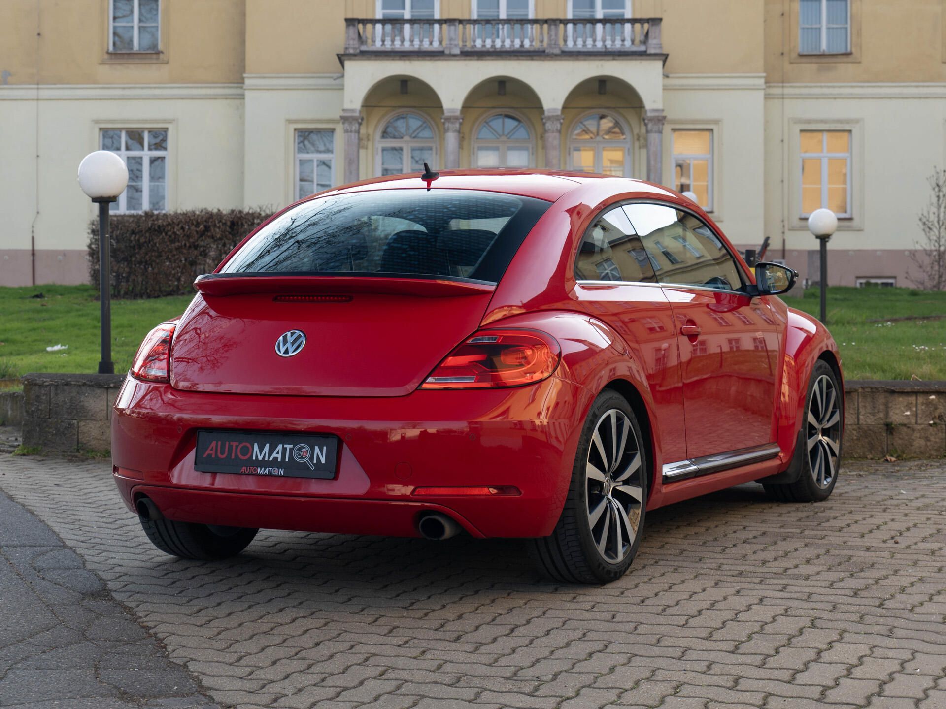 Volkswagen Beetle, 2.0 TFSI 147 kW DSG Fender - fotka 6