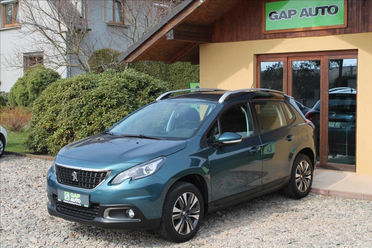 Peugeot 2008, 1.2 PureTech 60kW ČR ACTIVE - fotka 3