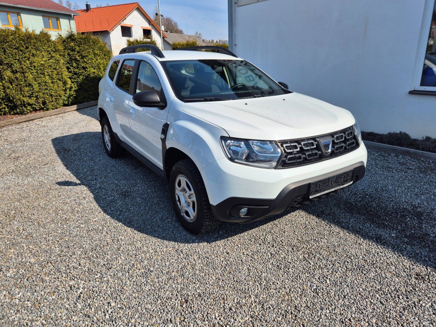 Dacia Duster, 1.6 i 4x4 TOP STAV - fotka 2