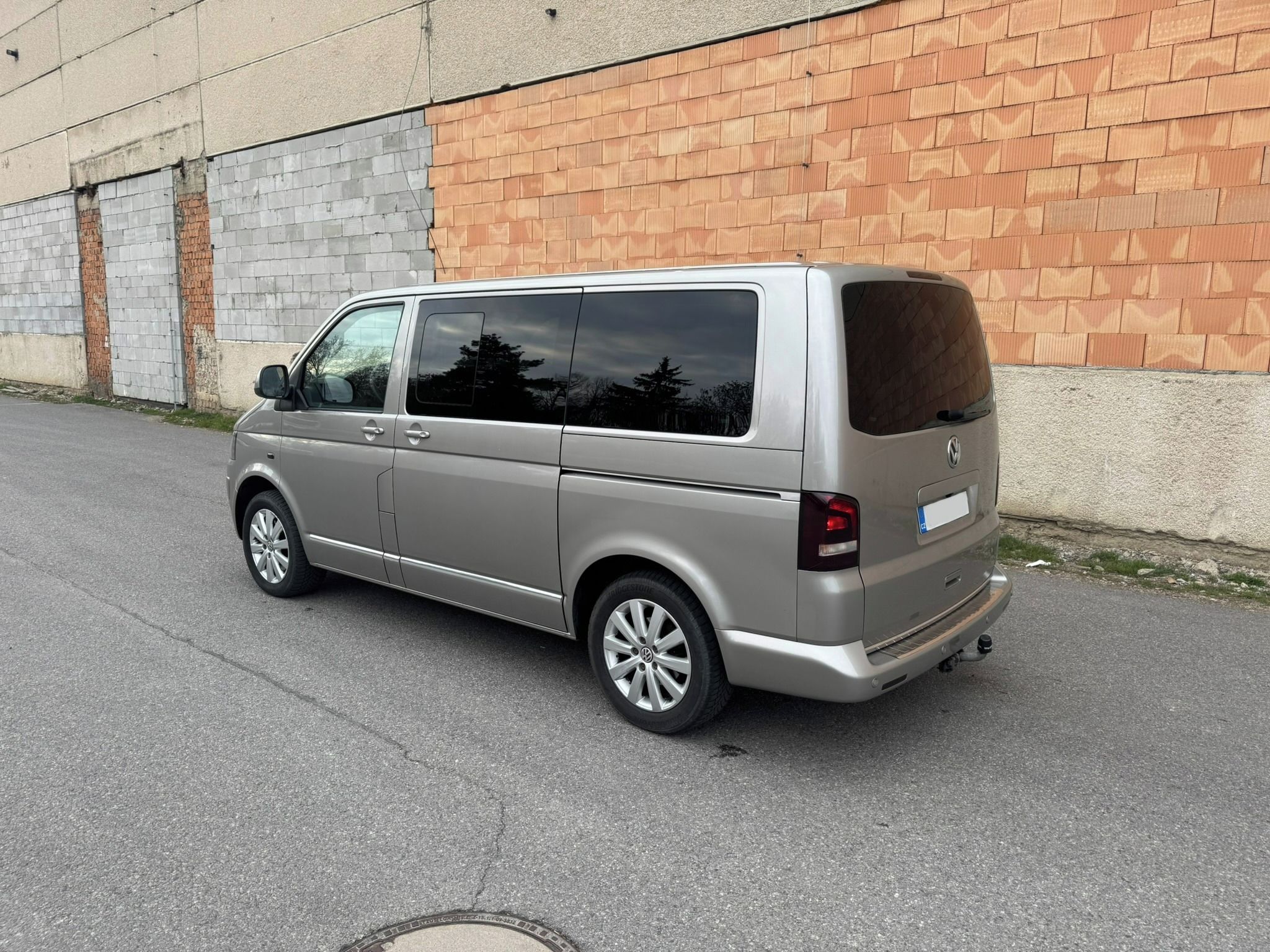 Volkswagen Multivan, T5.1 HIGHLINE DSG 4x4 - fotka 4