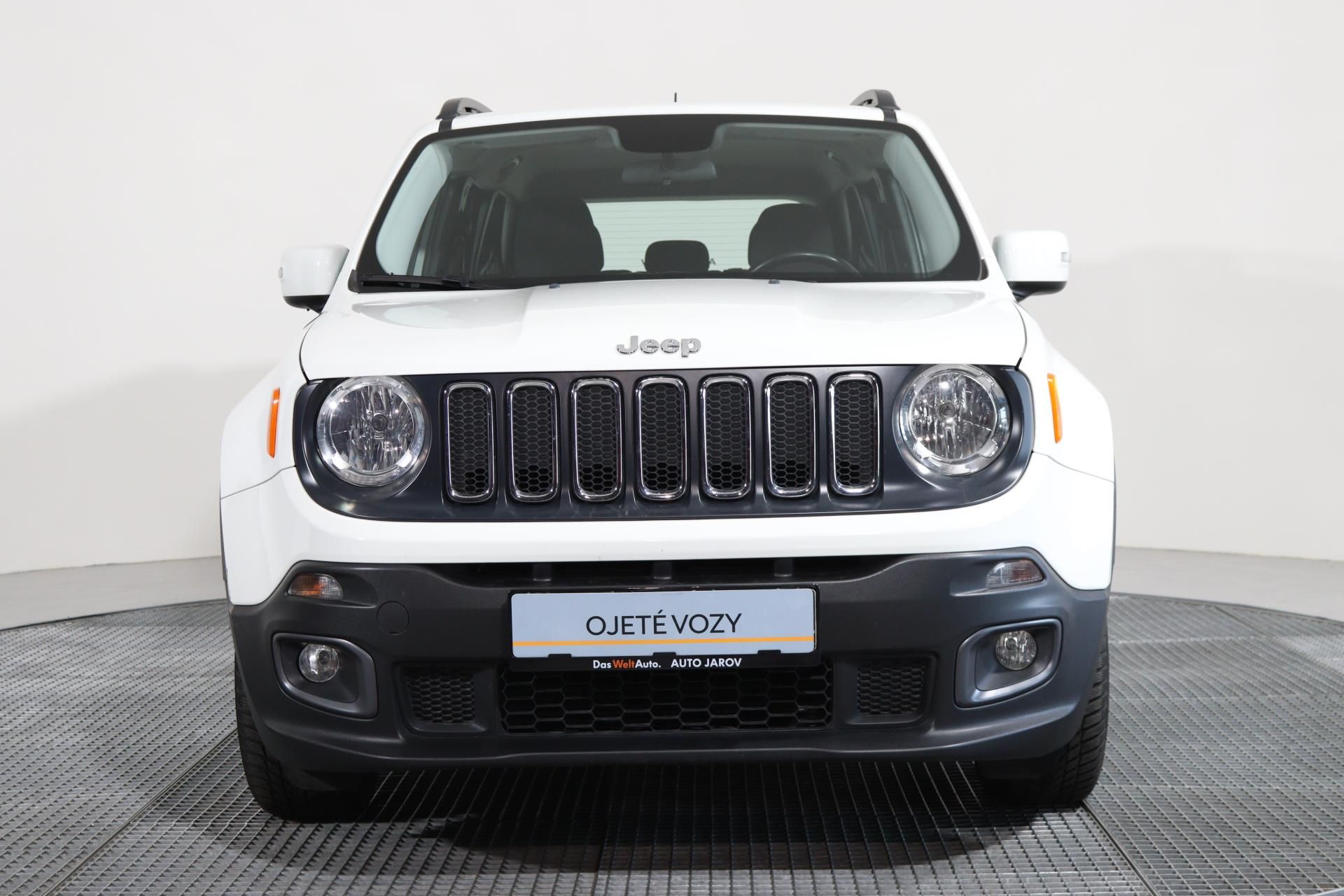 Jeep Renegade, 1,6 DIESEL 88 kW/ TAŽNÉ Z. - fotka 4