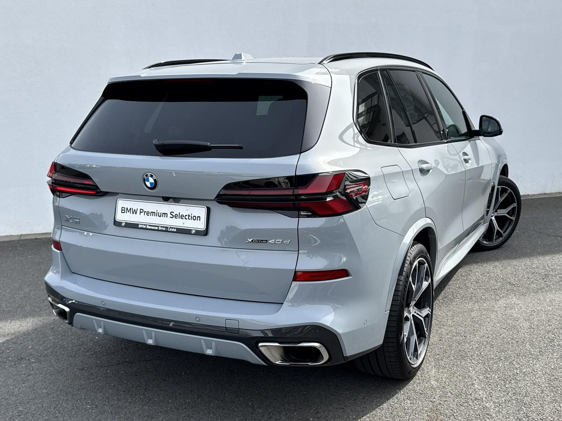 BMW X5, X5 xDrive40D Tažné Panorama - fotka 2