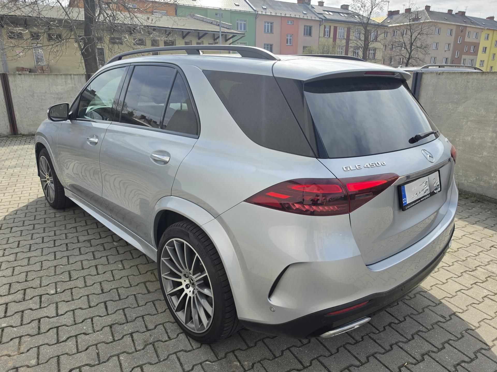 Mercedes-Benz GLE, 450d 4MATIC AMG + Záruka - fotka 2