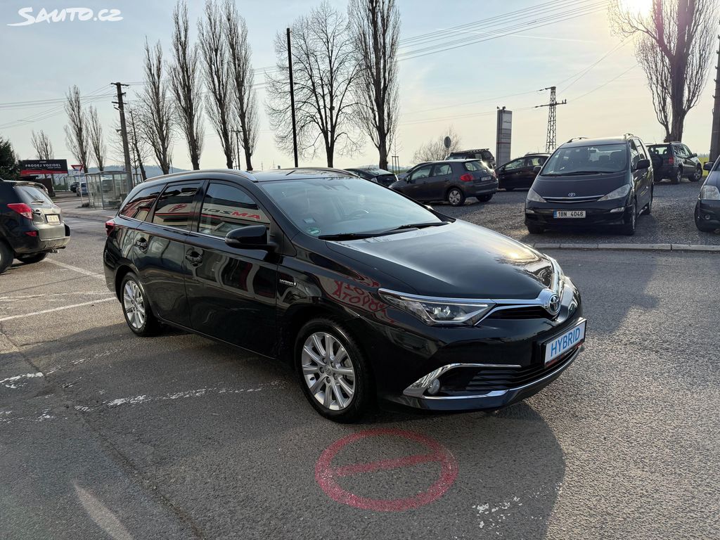 Toyota Auris, fotka 7