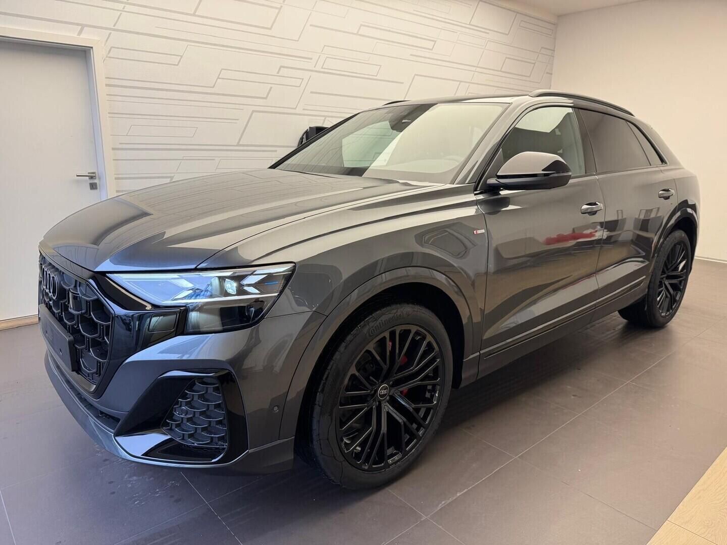 Audi Q8, SUV  50 TDI quattro 210 kW