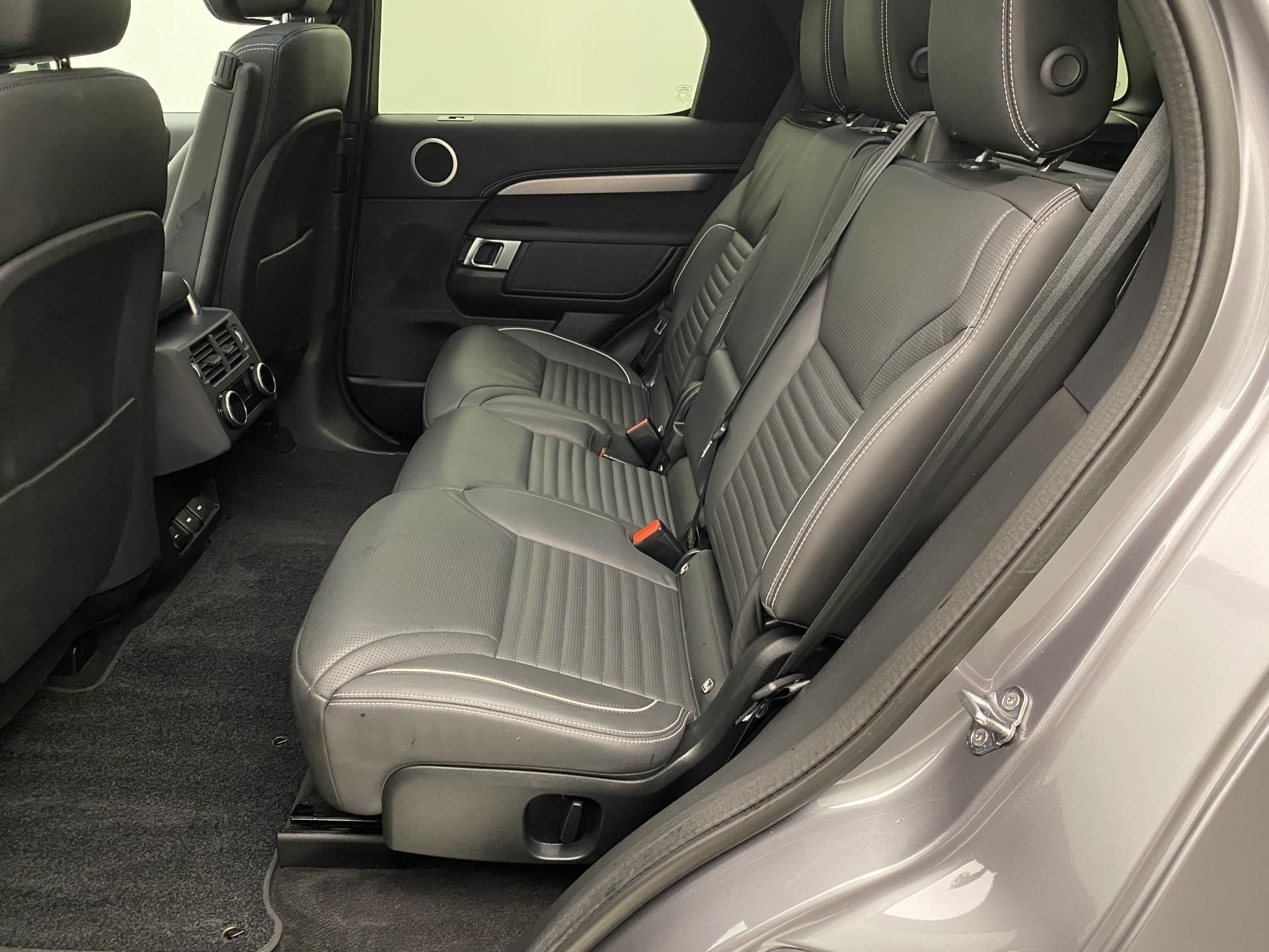 Land Rover Discovery, D250 DYNAMIC SE AWD AUT - fotka 5