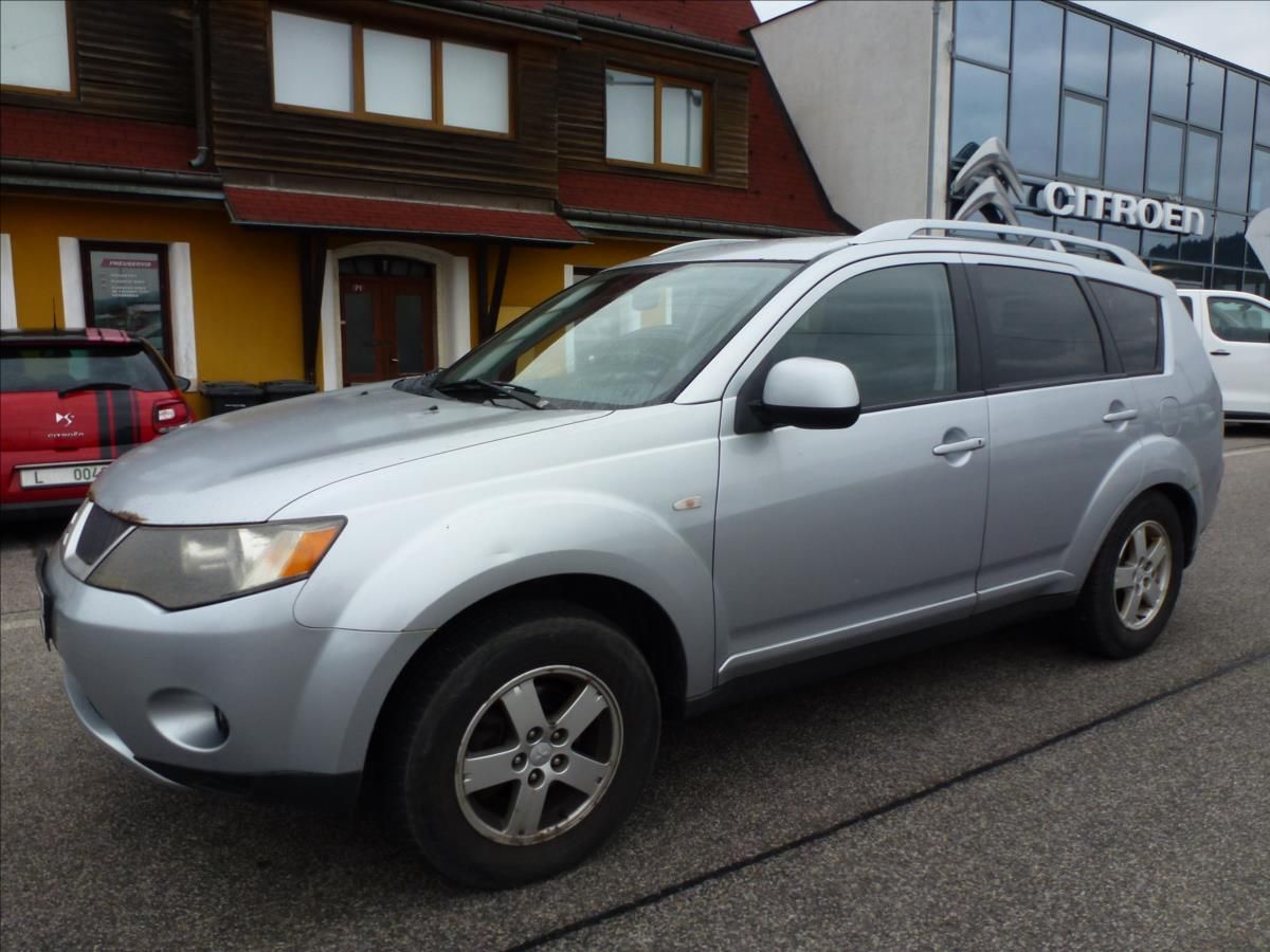 Mitsubishi Outlander, 2,0 Di-D 103KW (VW) 4x4
