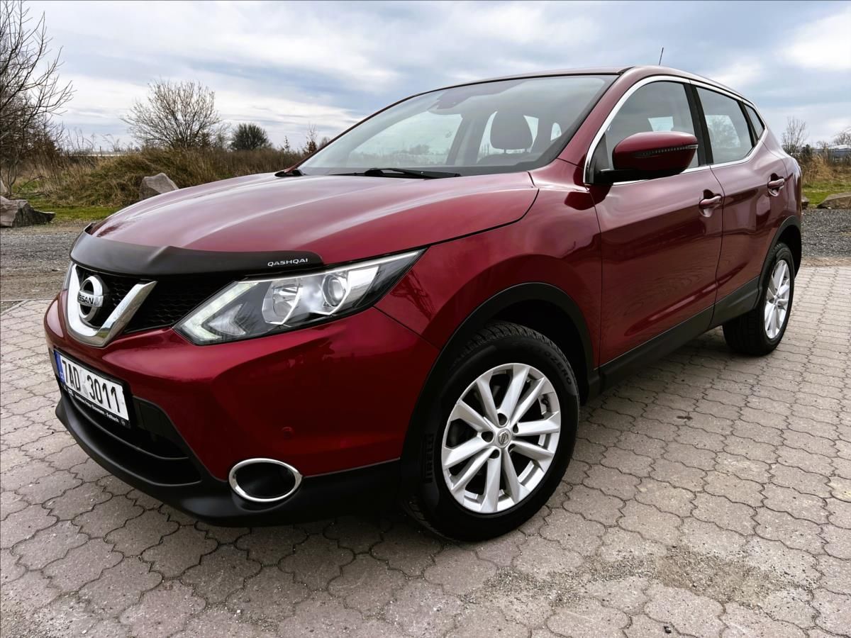 Nissan Qashqai, 1,2 AUT,1.MAJ.,ČR - fotka 3