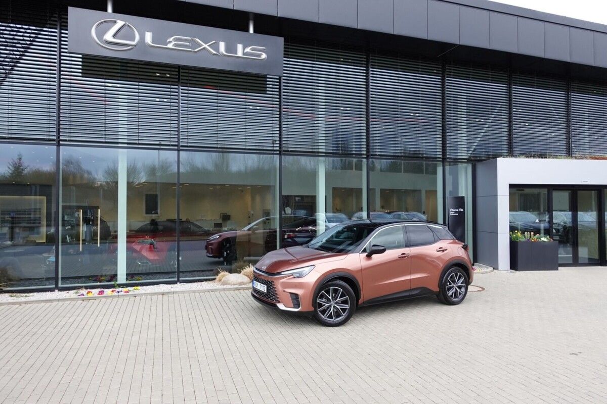 Lexus LBX, 1,5 HEV Emotion Tech FWD